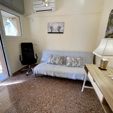 Kalamata.house - Sunny And Modern With View! カラマタ