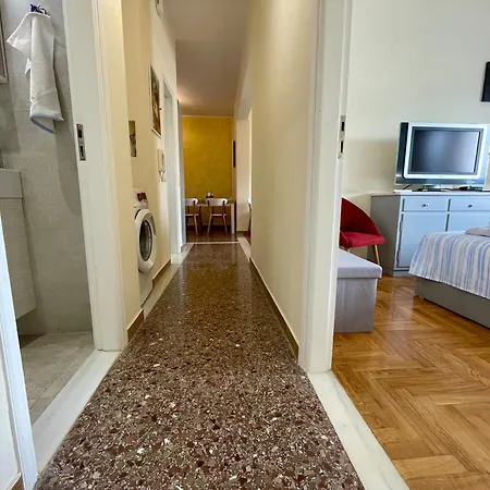 Apartmán Kalamata.house - Sunny And Modern With View! Kalamata