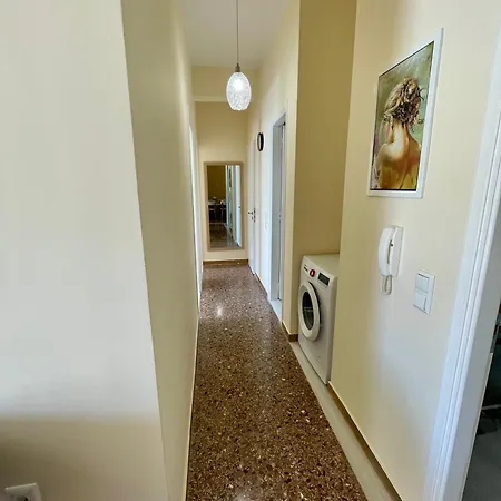 Kalamata.house - Sunny And Modern With View! *