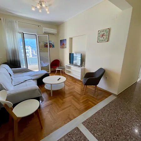 Kalamata.house - Sunny And Modern With View! *