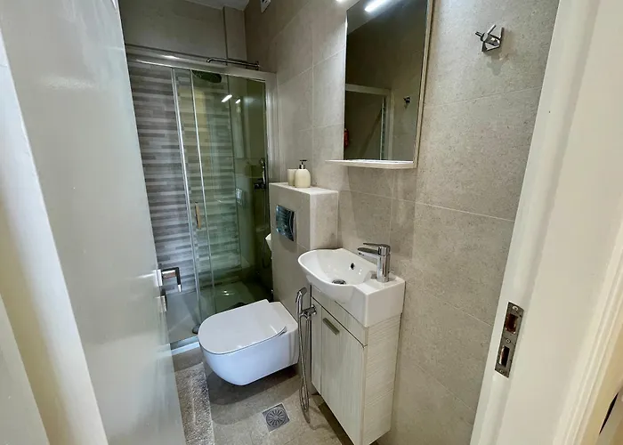 Kalamata.house - Sunny And Modern With View!